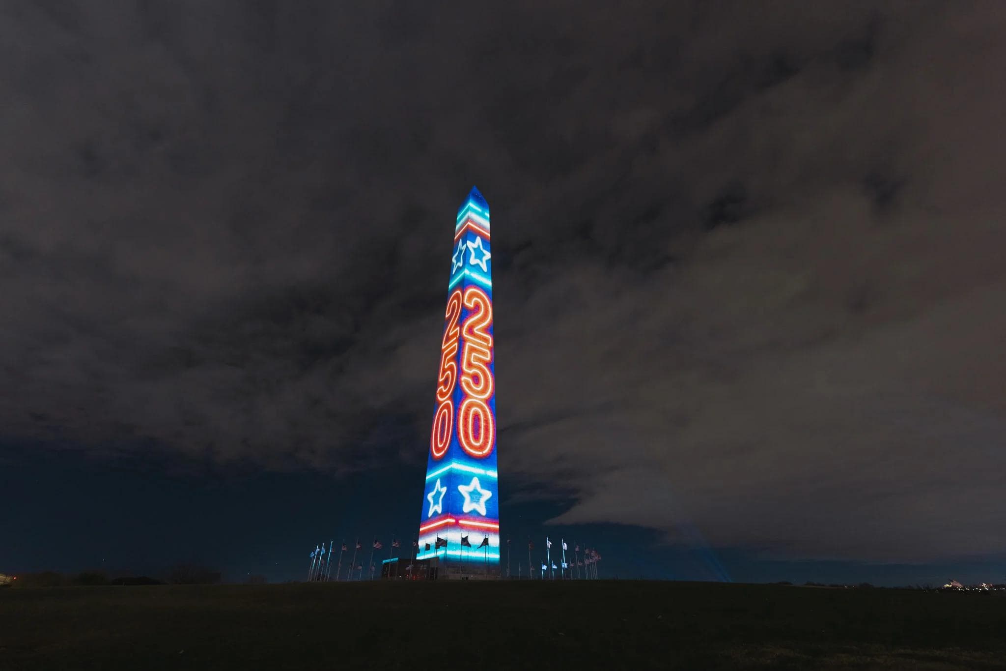 Projection Mapping on the Washington Monument